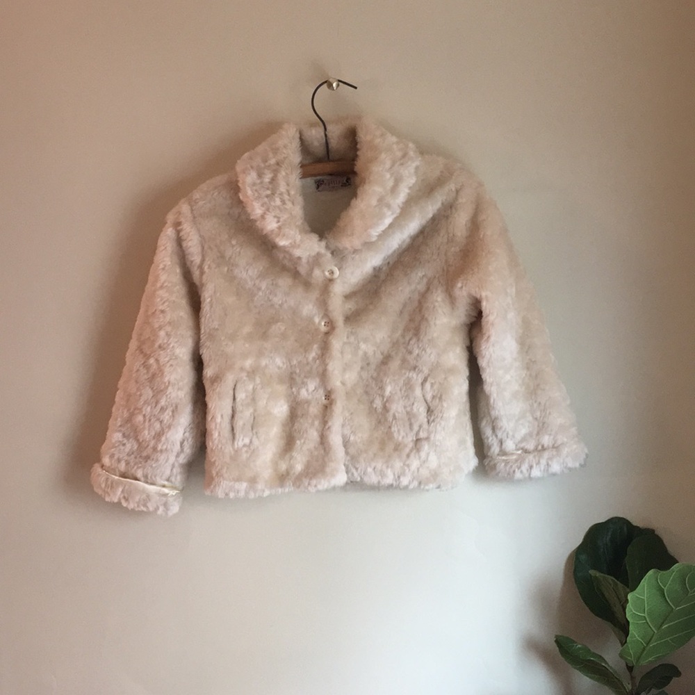 Girls size 10 white faux fur 1960s style coat